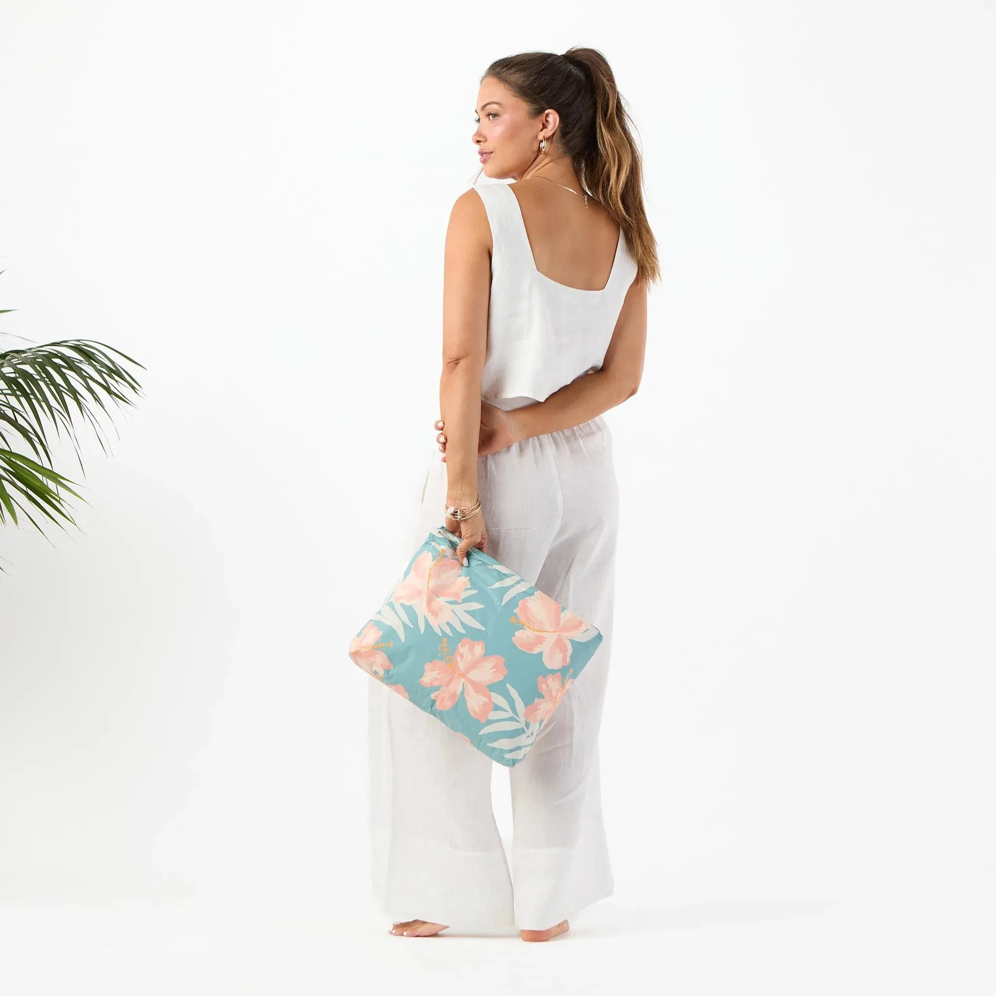 Aloha Adrift Max Pouch