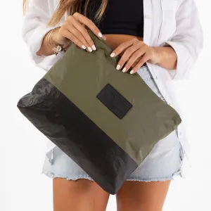 Aloha Dipped Max Pouch