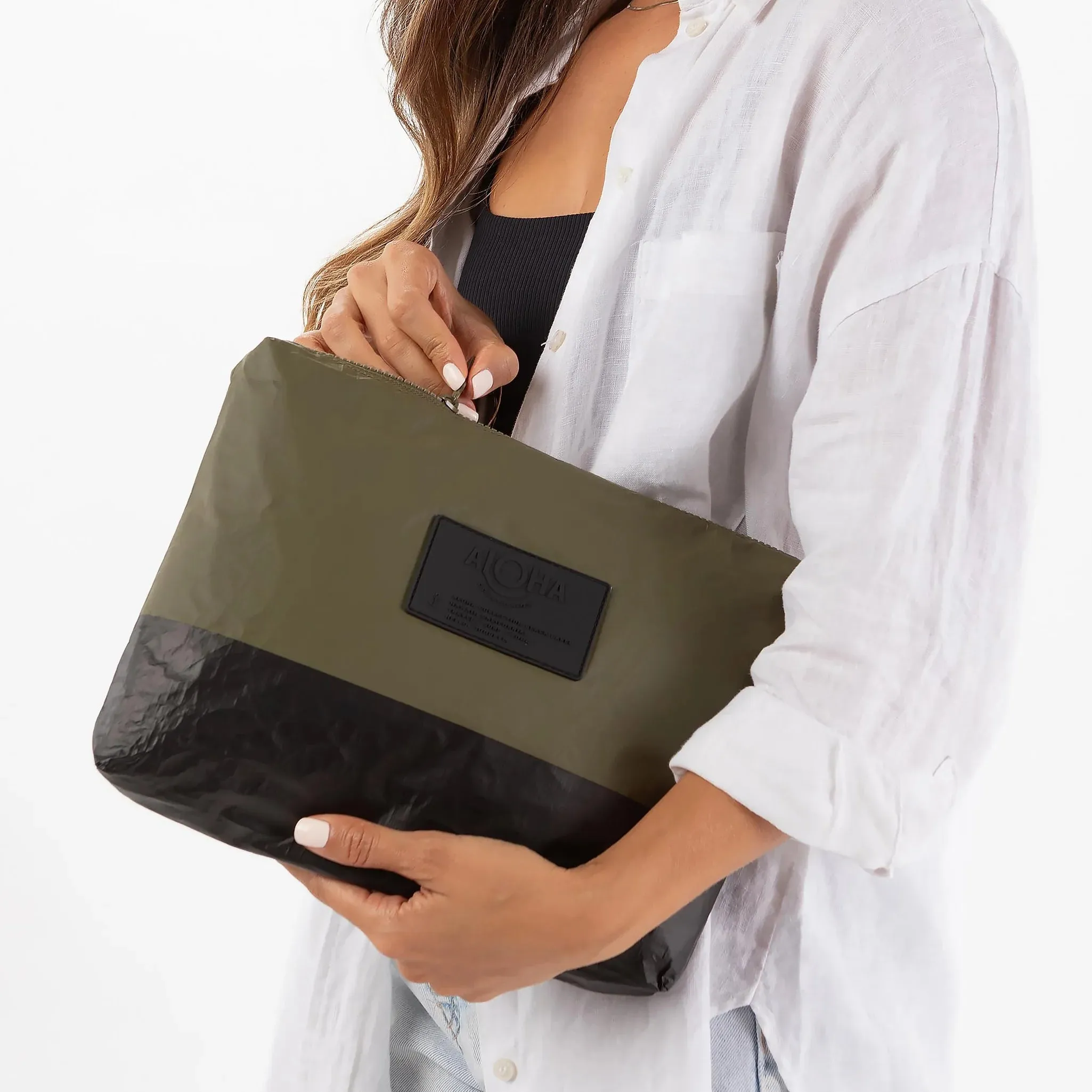 Aloha Mid Pouch Dipped Black/Olive