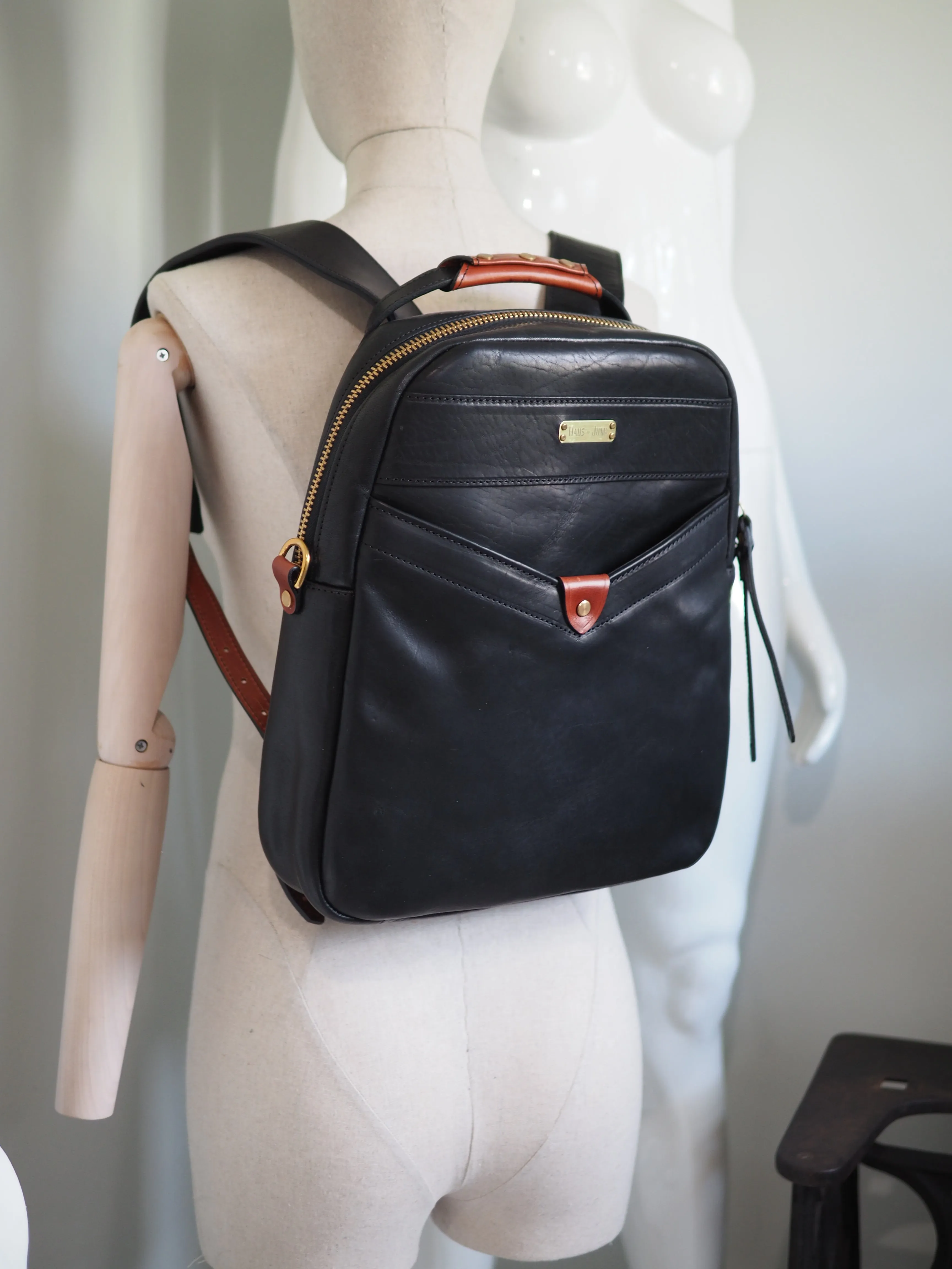 BACKPACK, V-Laptop