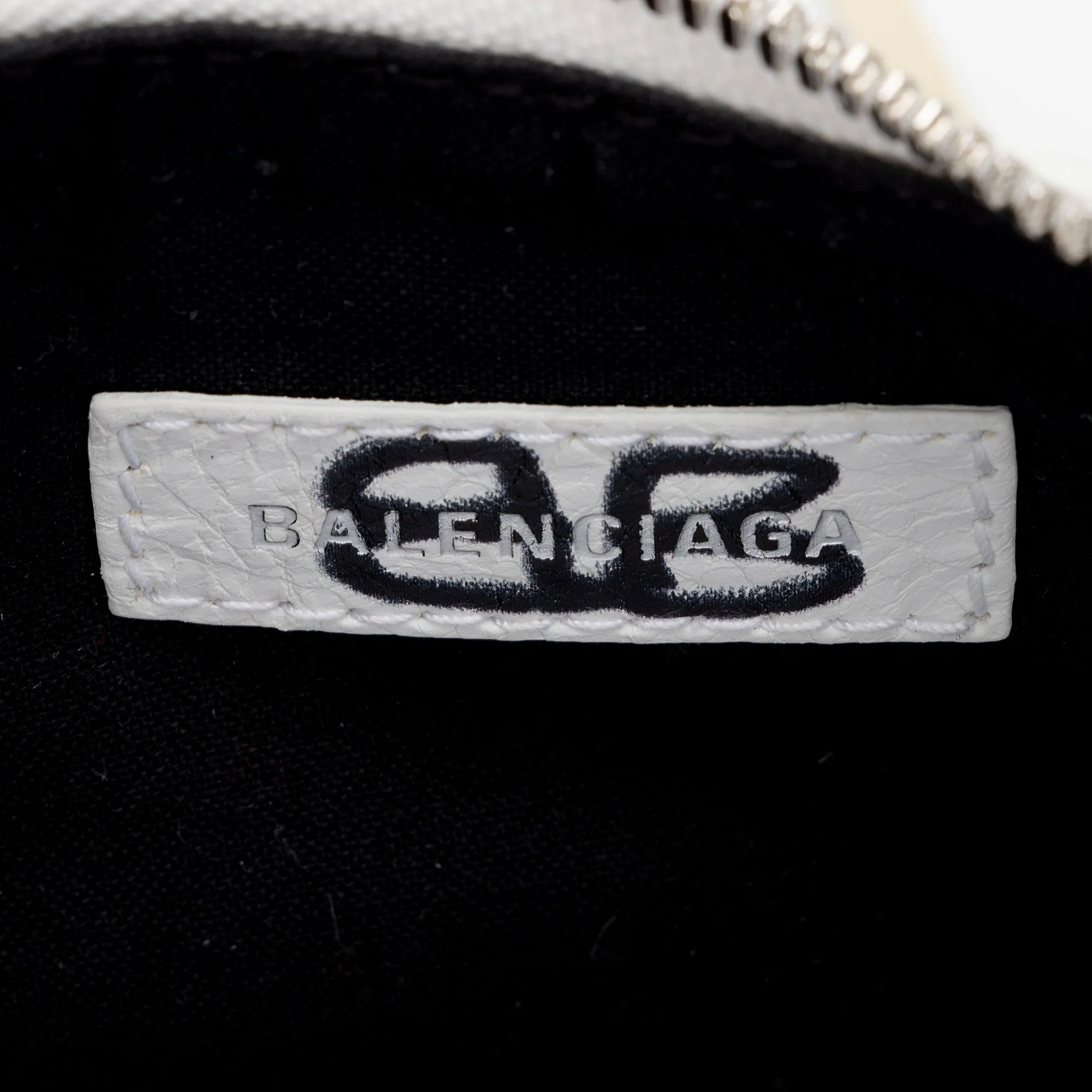 Balenciaga Agneau Graffiti Le Cagole Small Shoulder Bag (SHF-XUkN8C)