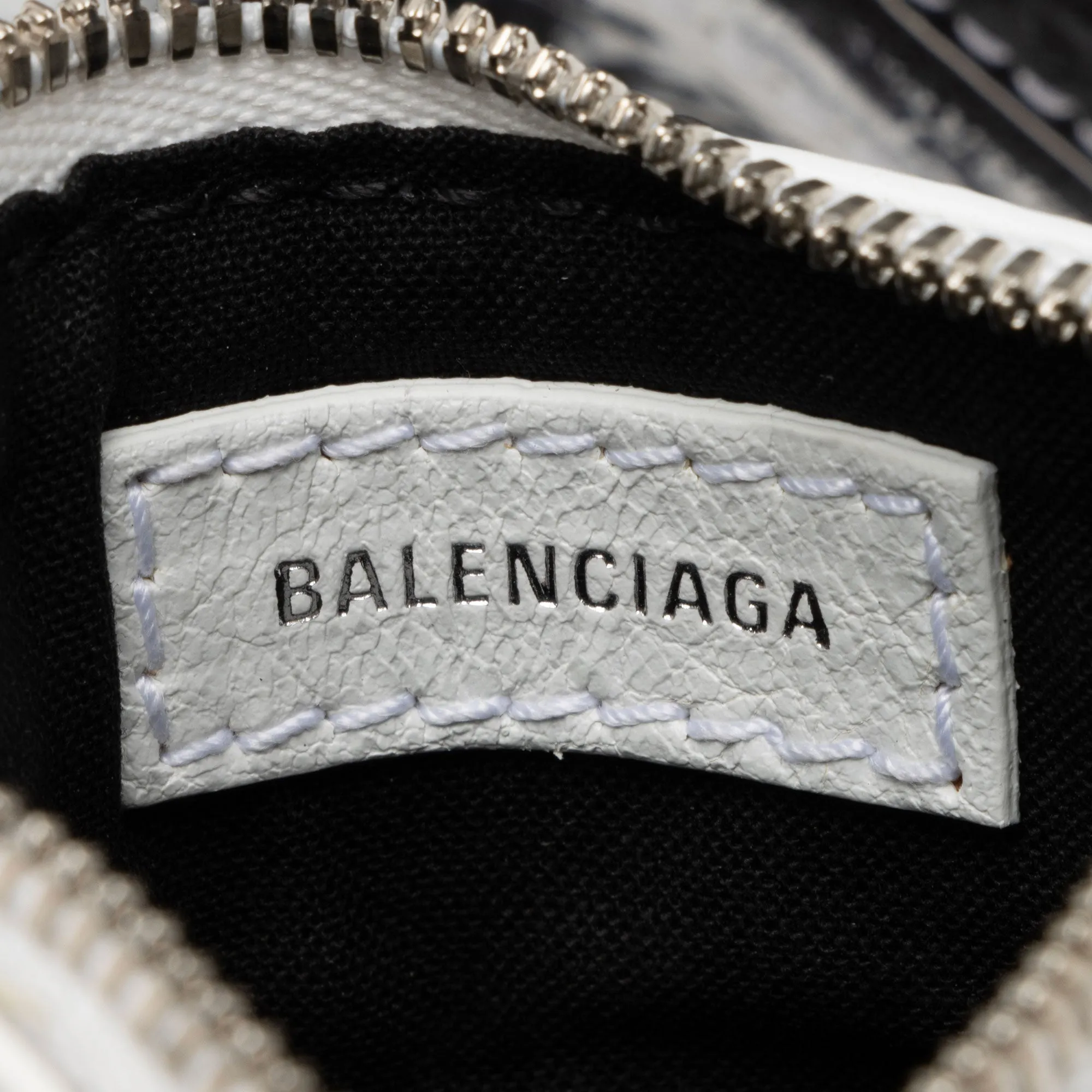 Balenciaga Agneau Graffiti Le Cagole Small Shoulder Bag (SHF-XUkN8C)