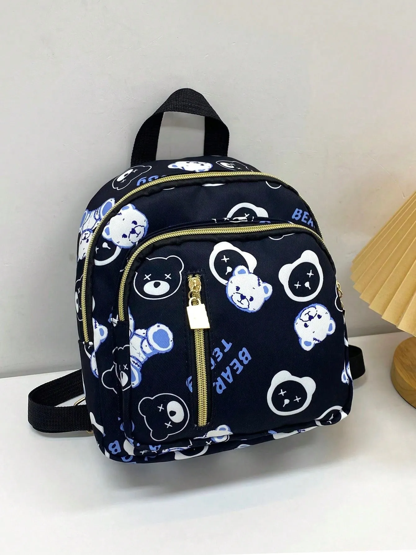 Black Bear Print Classic Portable Backpack