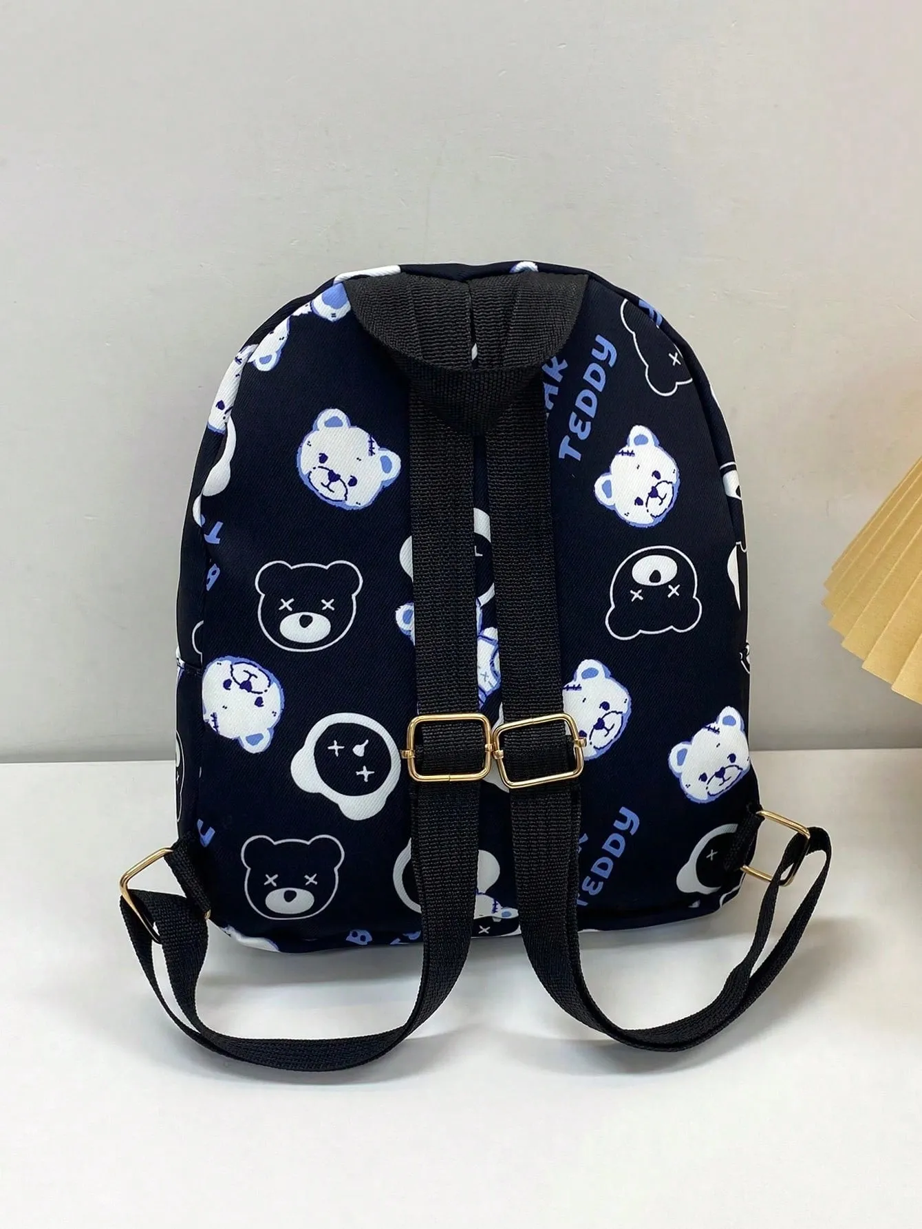 Black Bear Print Classic Portable Backpack