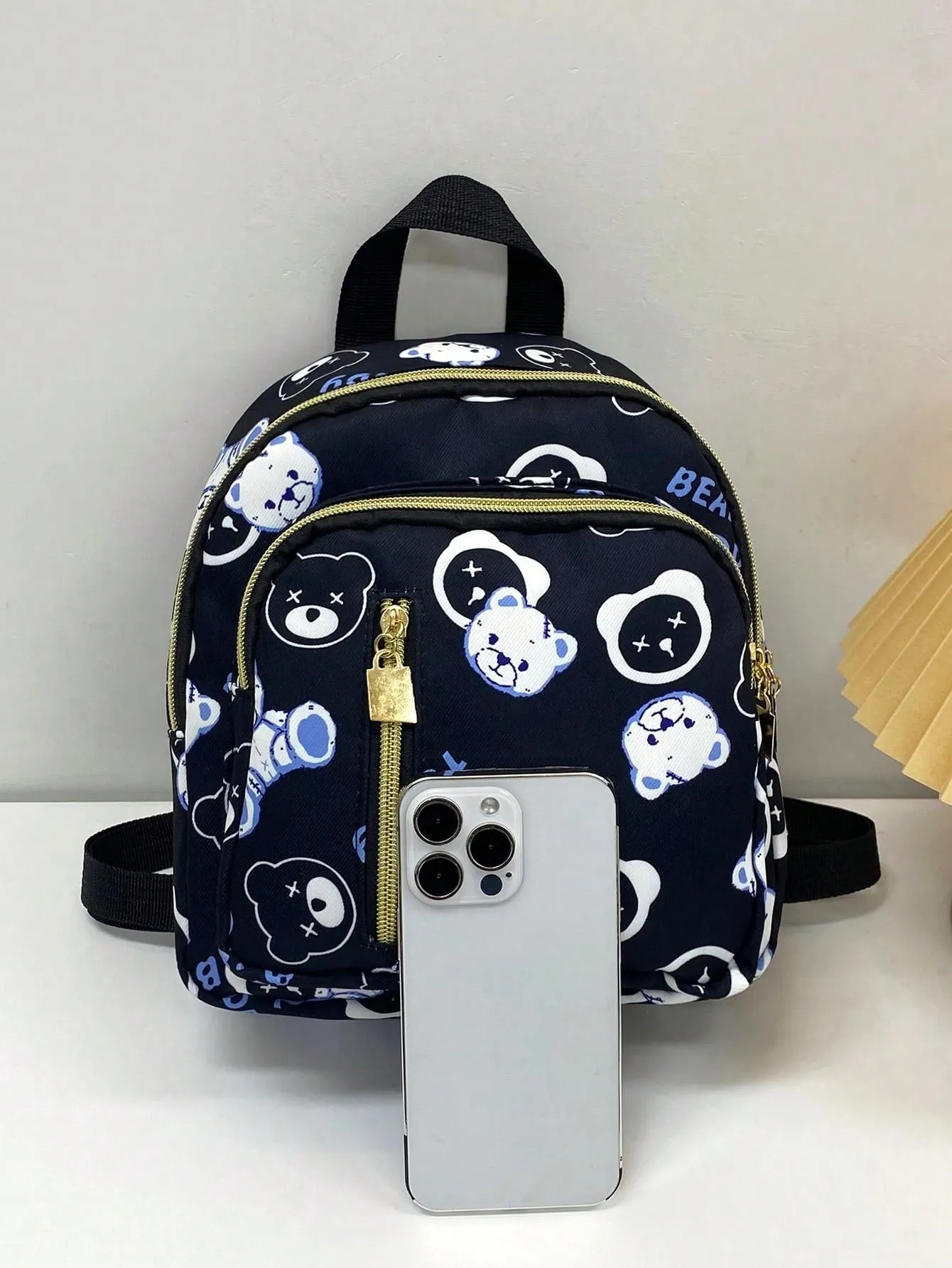 Black Bear Print Classic Portable Backpack