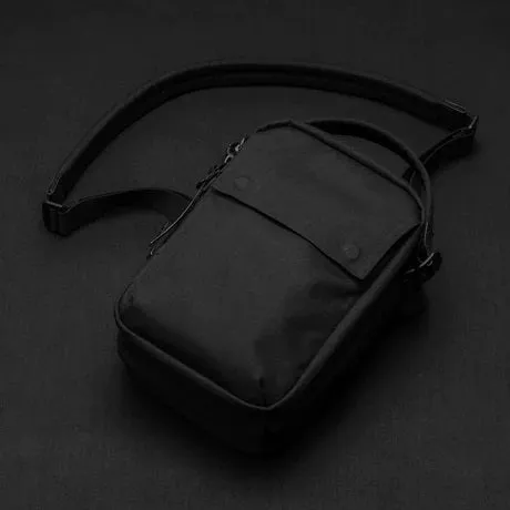 Black Ember : Kompak