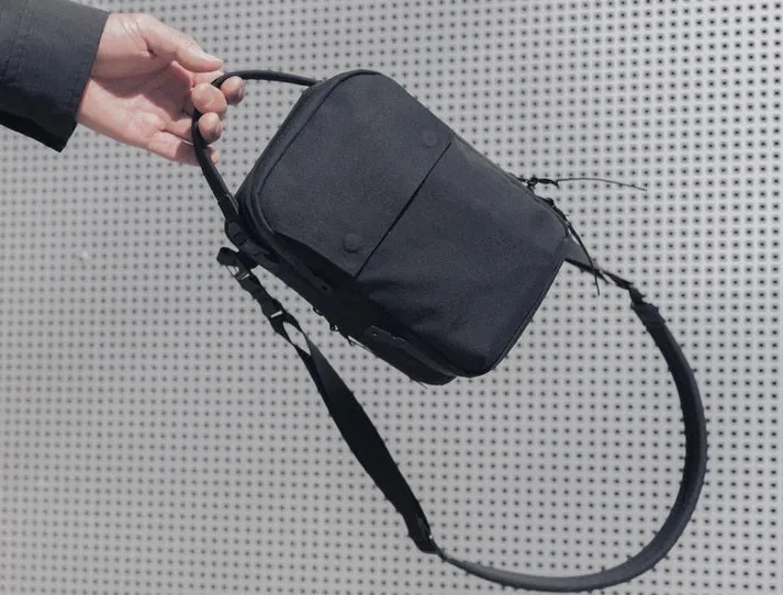 Black Ember : Kompak