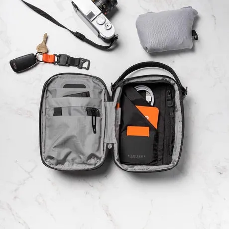 Black Ember : Kompak