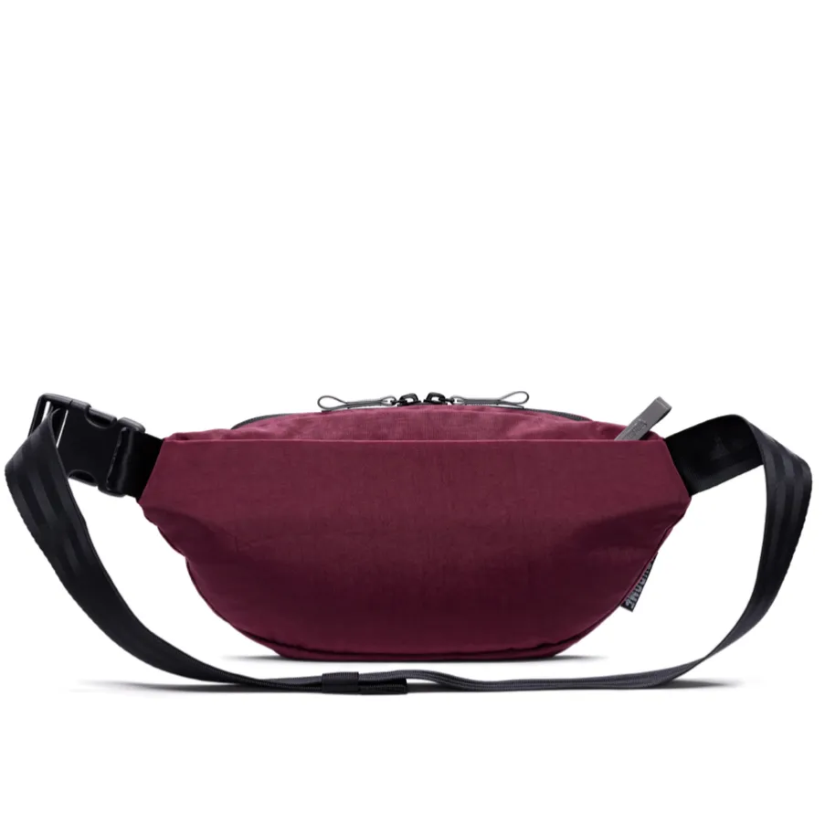 Chrome Sabin 3L Sling - Royal