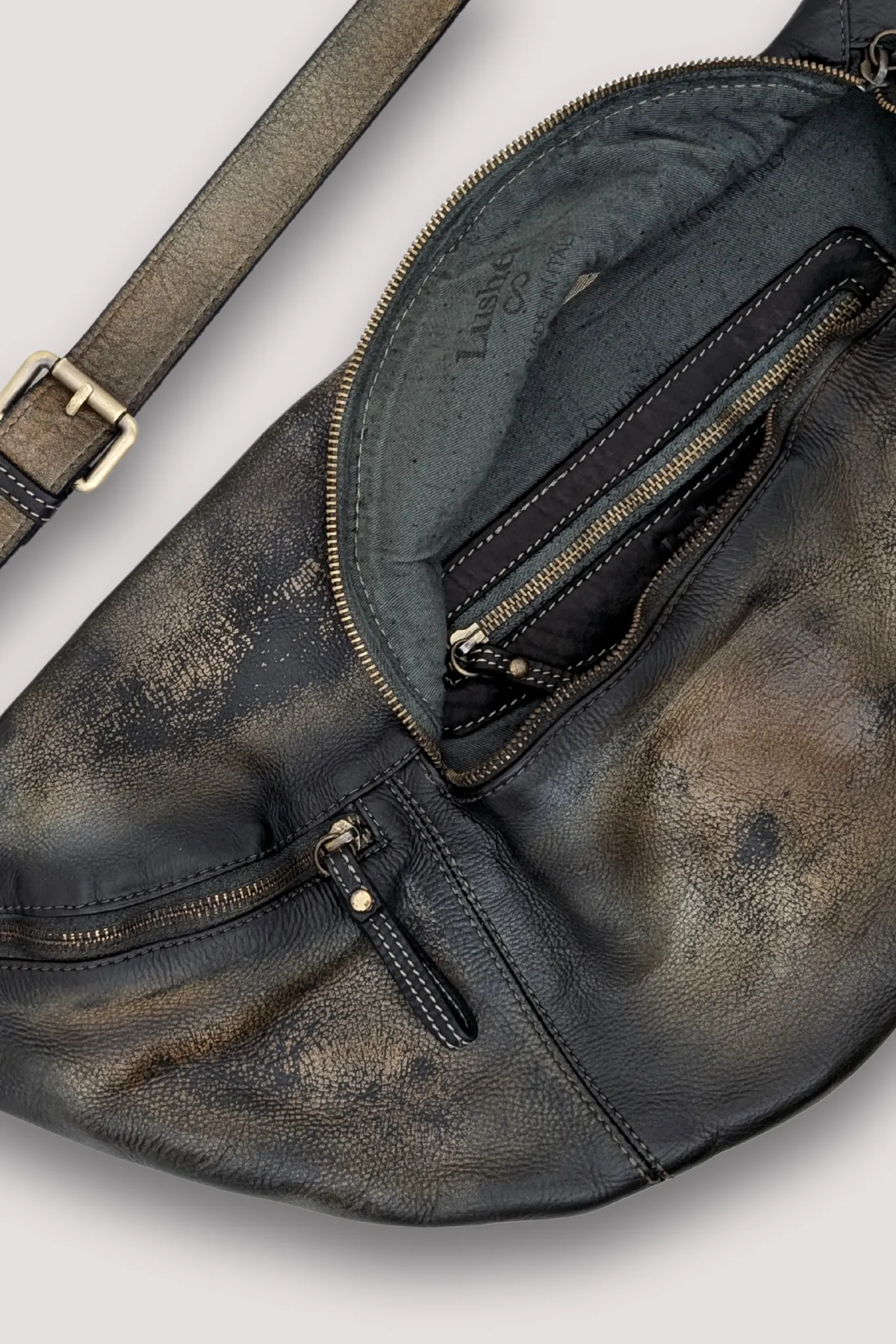 City Sling & Belt Bag  - Raw Onyx  - CANADA