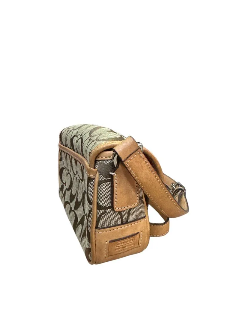 Coach Shoulder Bag (H10 x L19 x W5 cm)