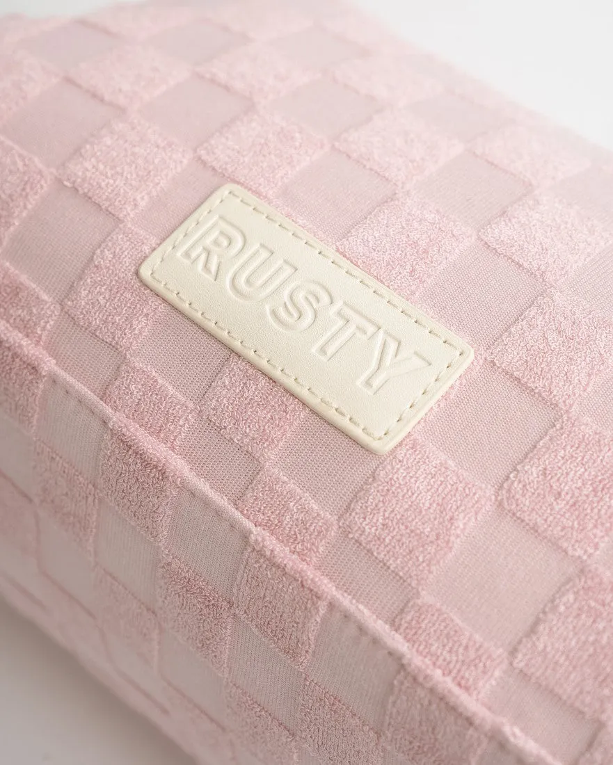 Essentials Pouch