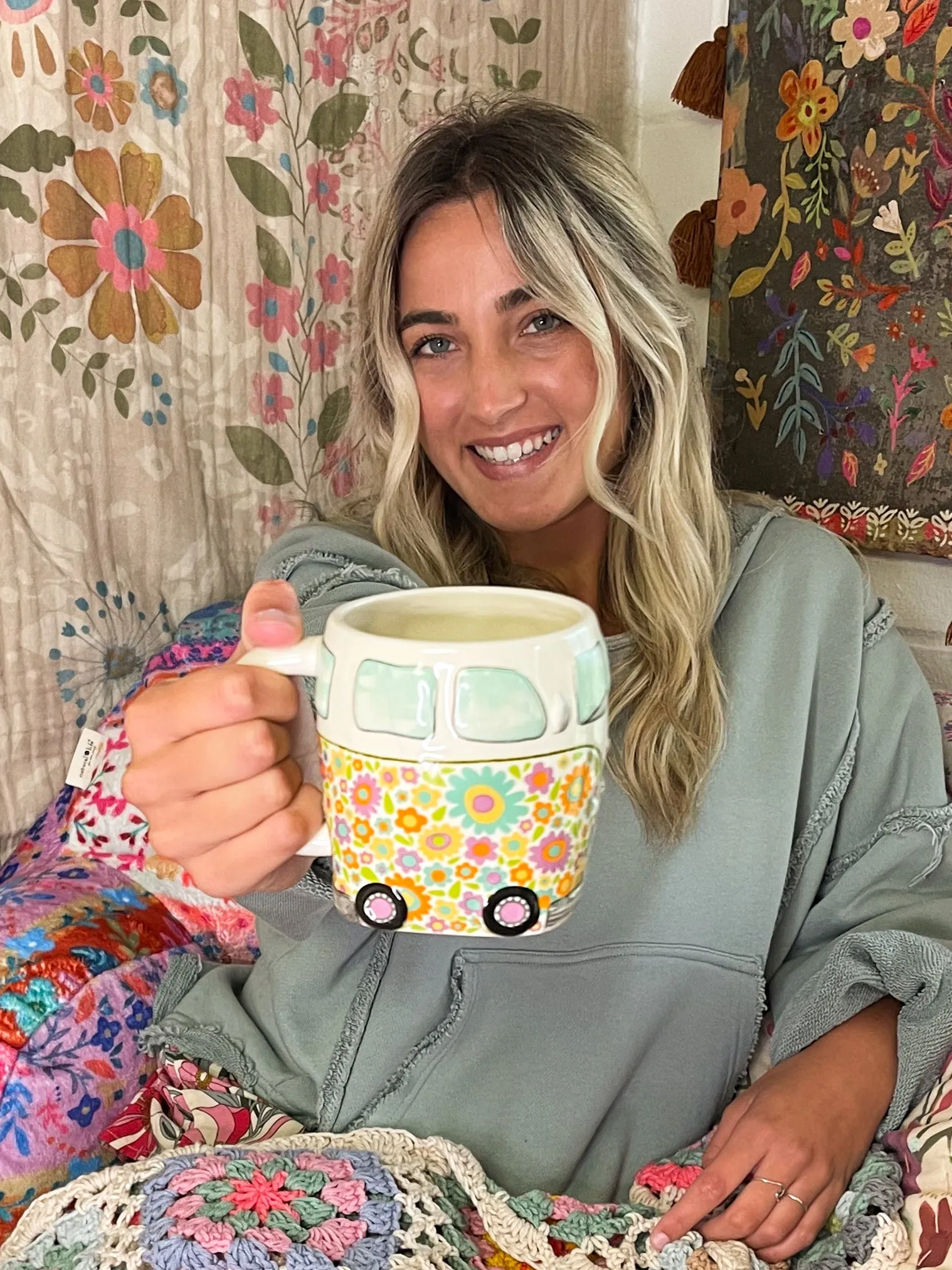 Folk Art Coffee Mug - Daisy The Van