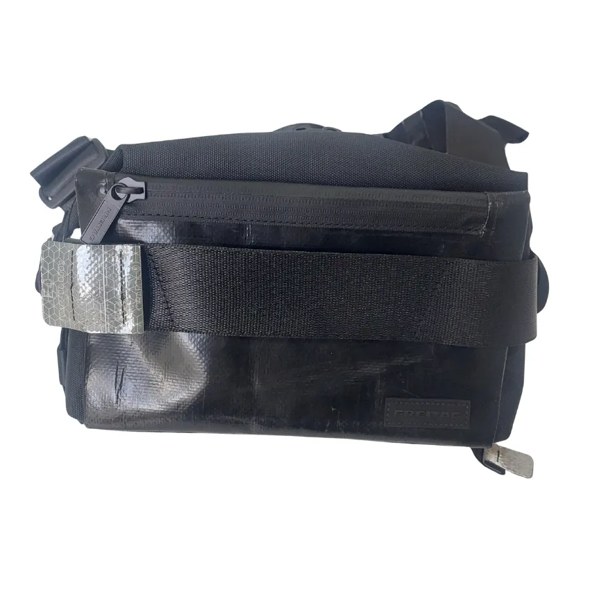 Freitag  F670 Warren