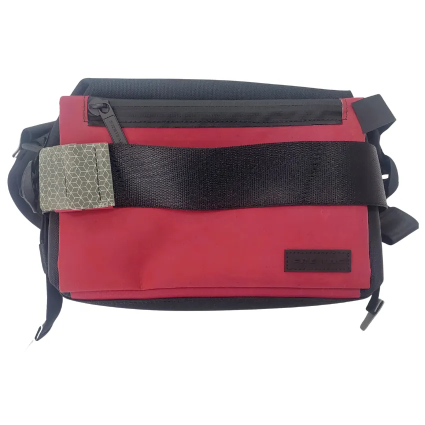Freitag  F670 Warren