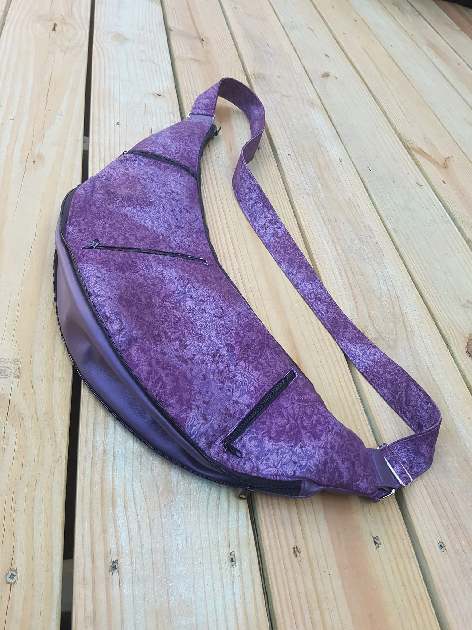 Logan Sling Bag Pattern - PDF Download