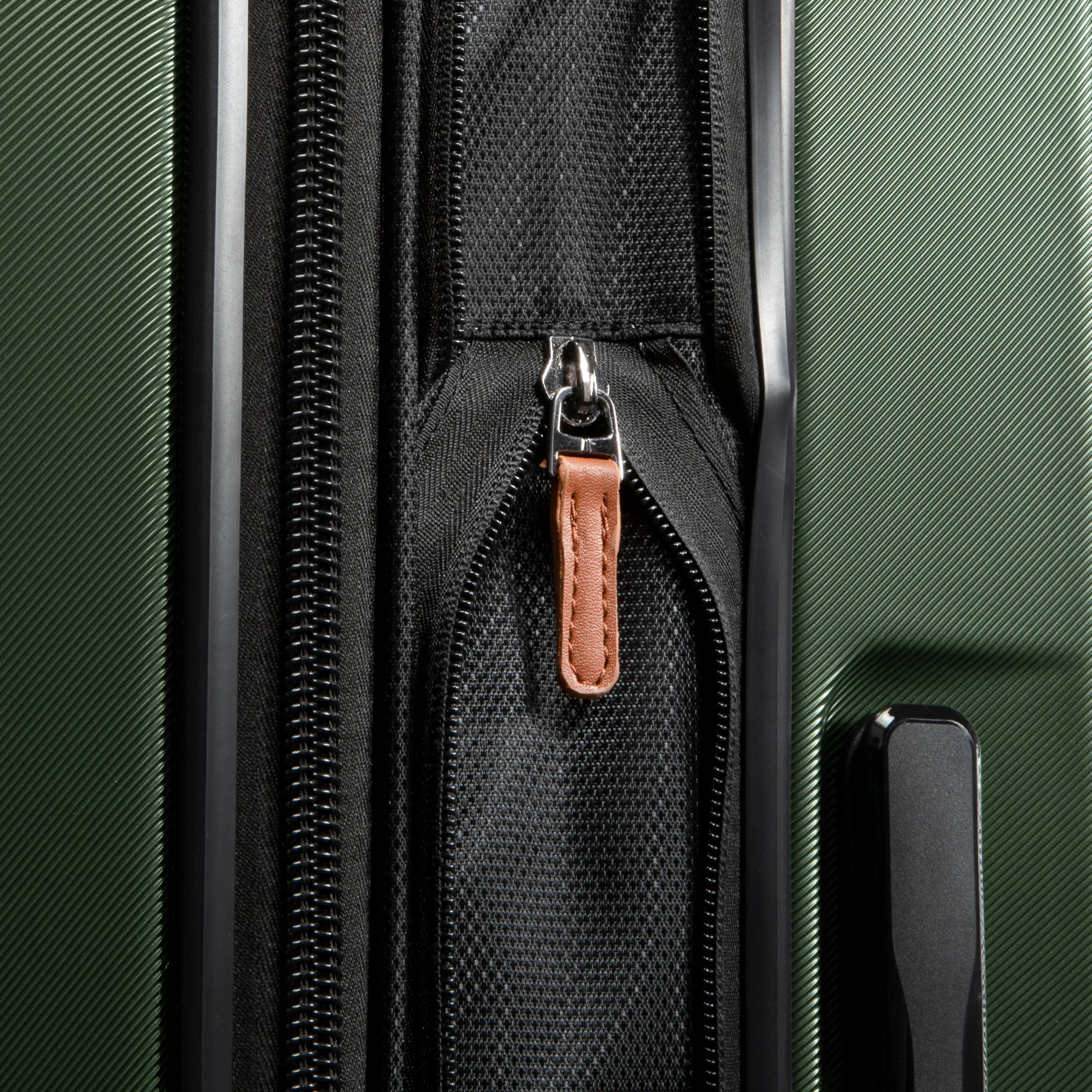 Montecito 2.0 Hardside Carry-On Expandable Spinner