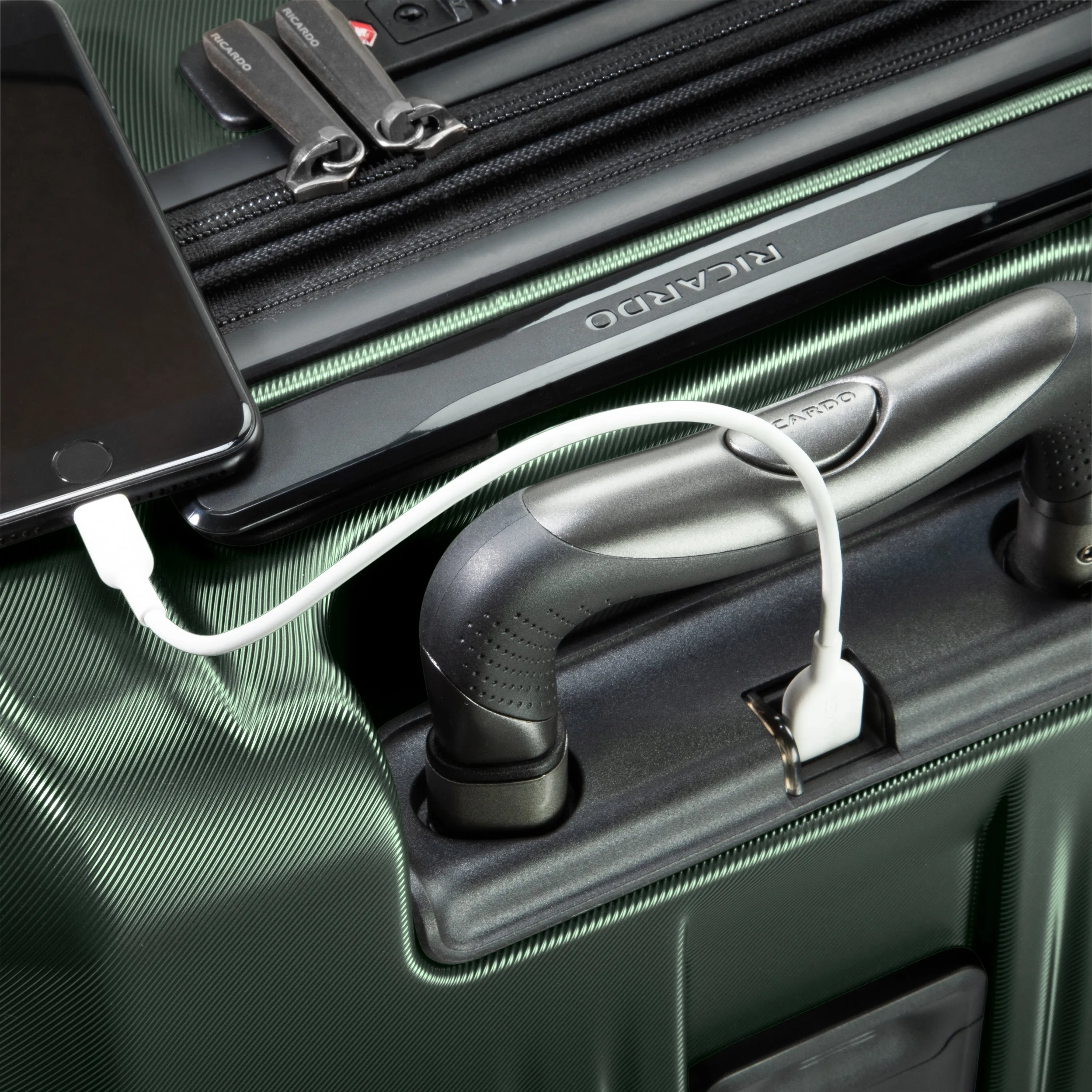 Montecito 2.0 Hardside Carry-On Expandable Spinner