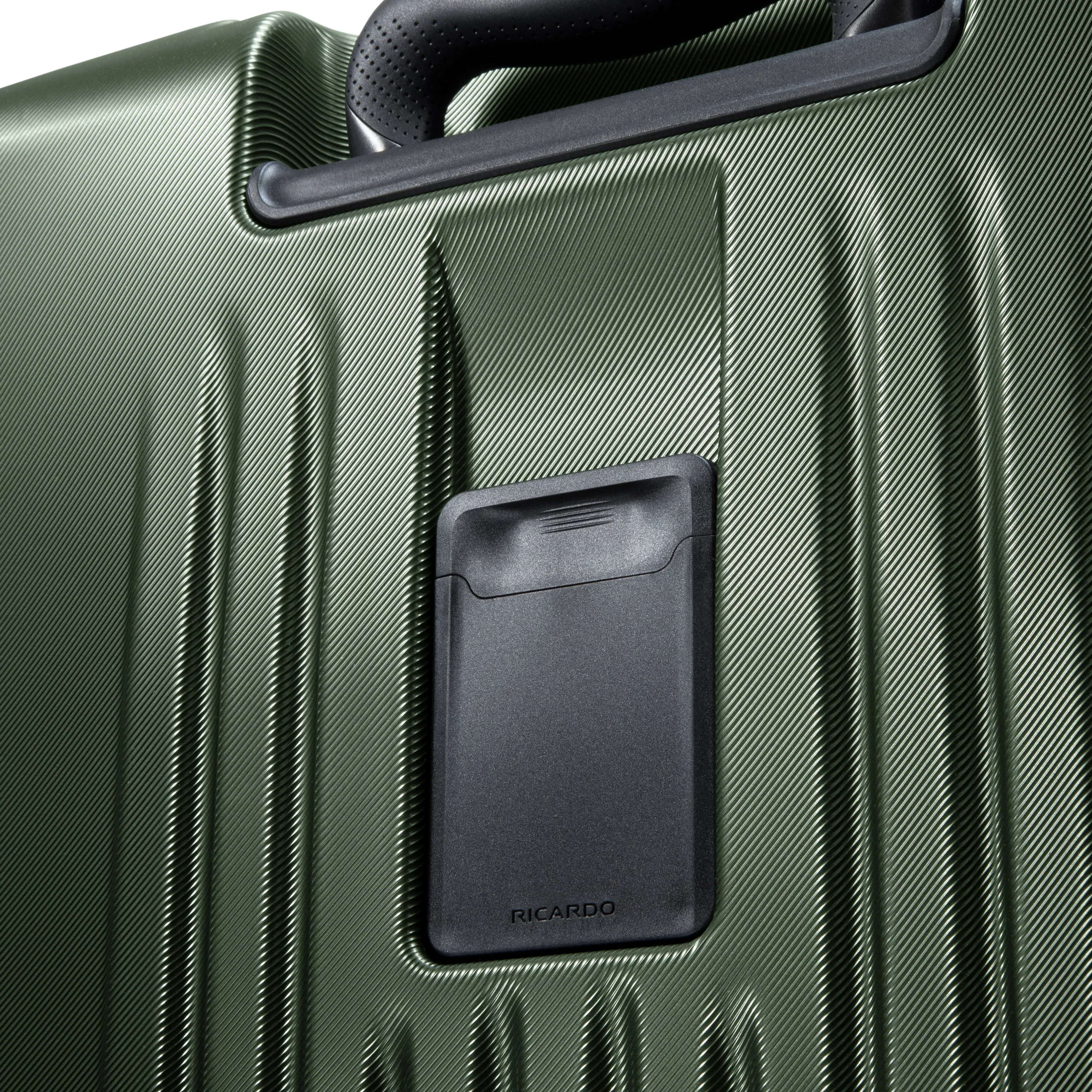Montecito 2.0 Hardside Carry-On Expandable Spinner
