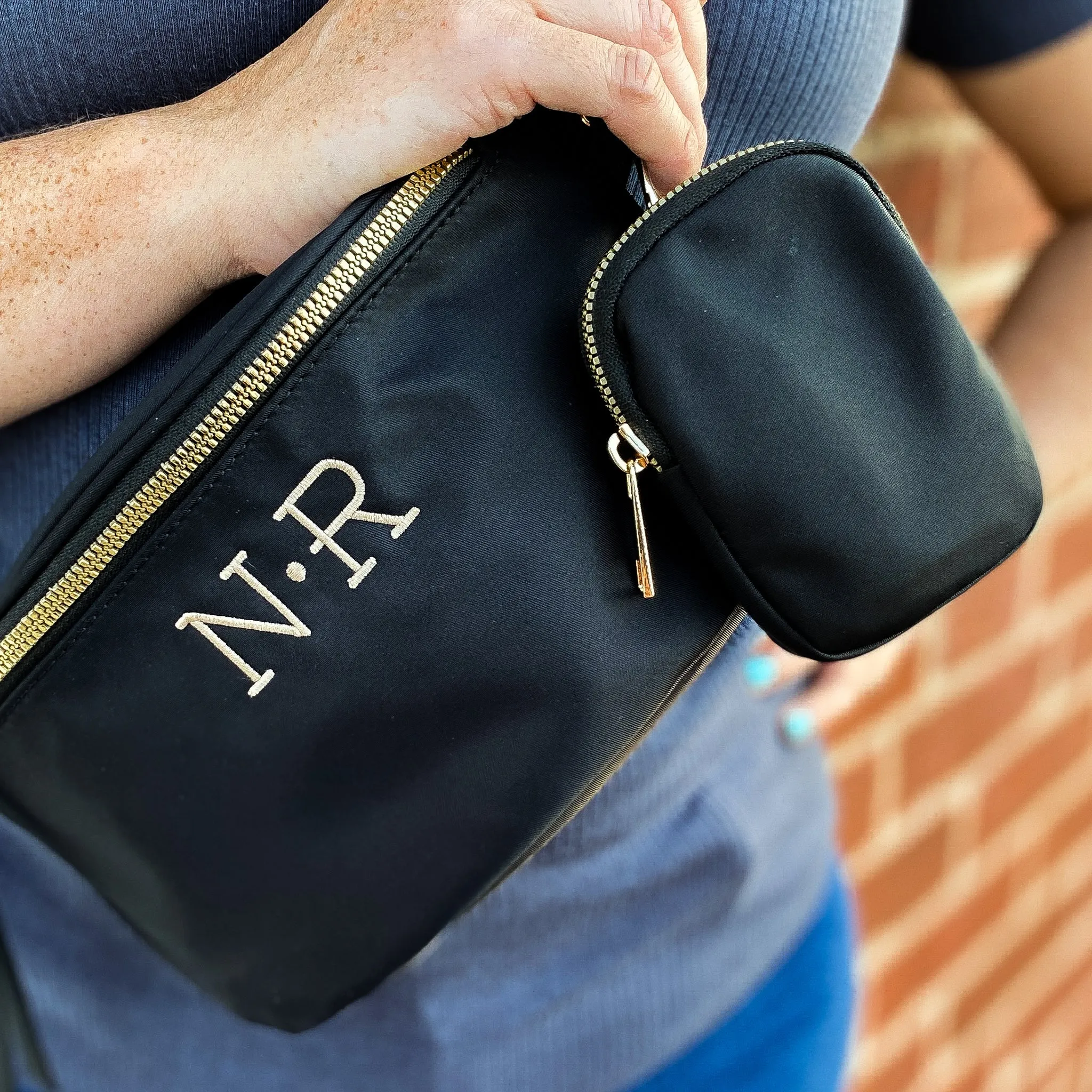 Salem Sling Bag