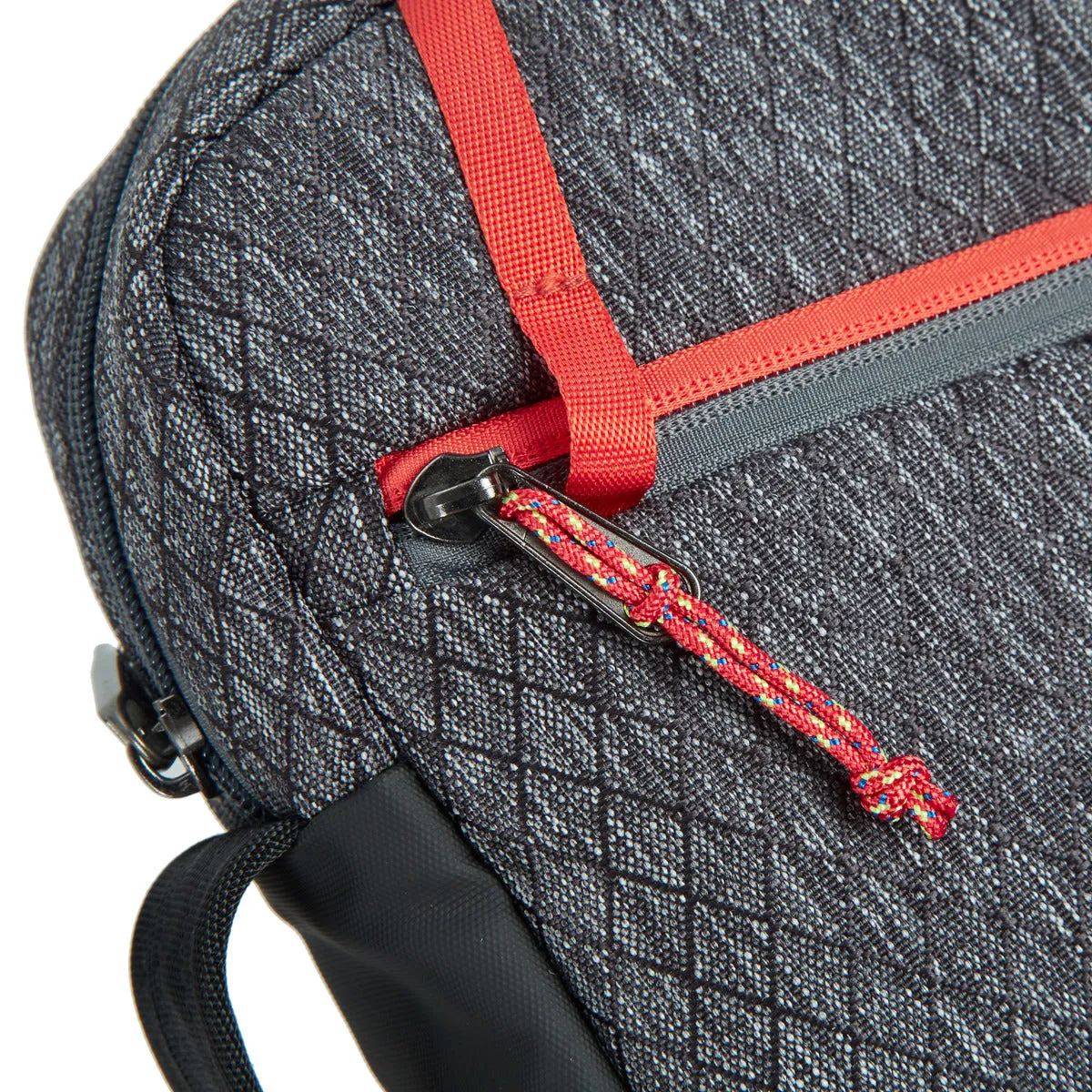 Travelon Anti-Theft Greenlander Small Crossbody - ONLINE ONLY