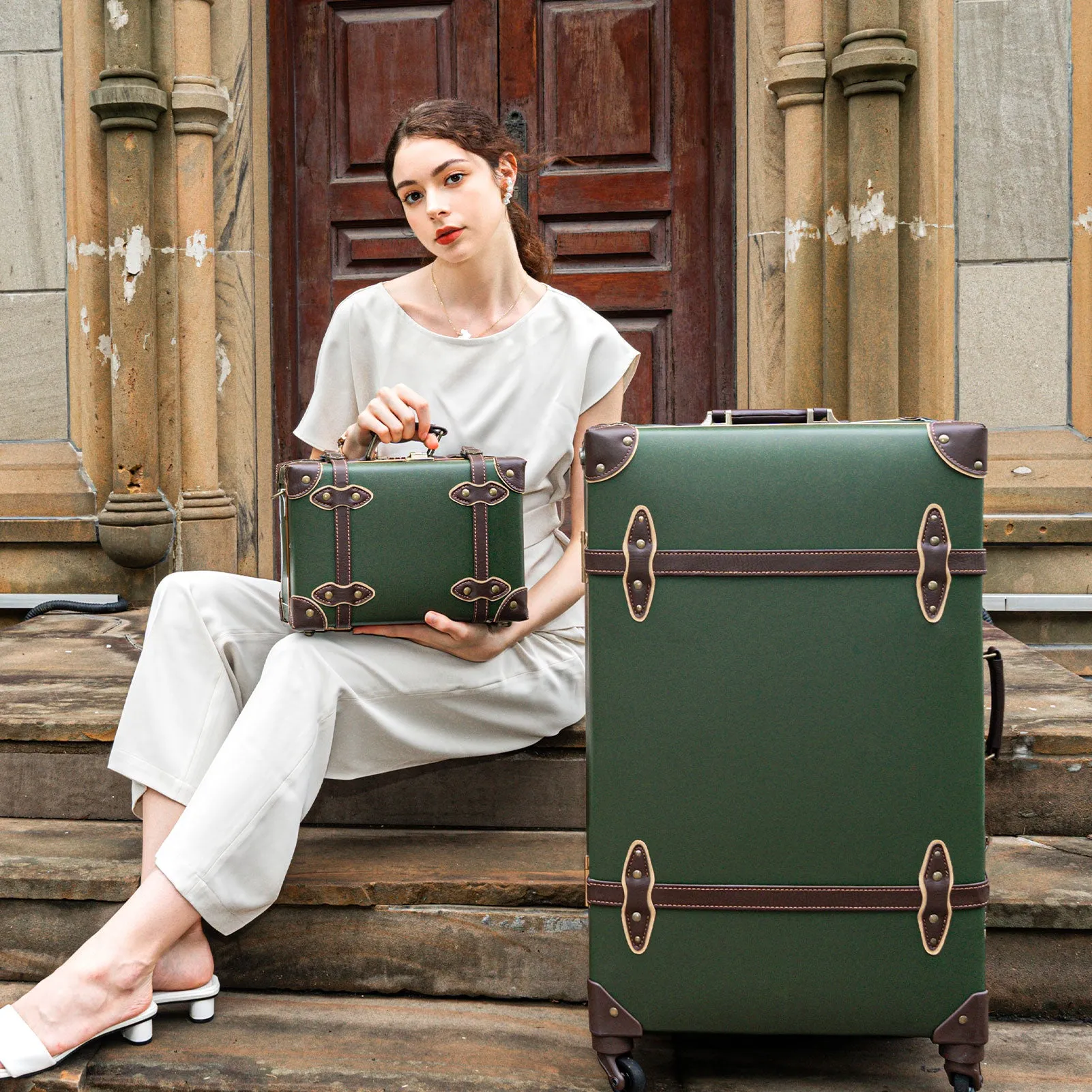 urecity Vintage leather-trimmed luggages 2 Pack