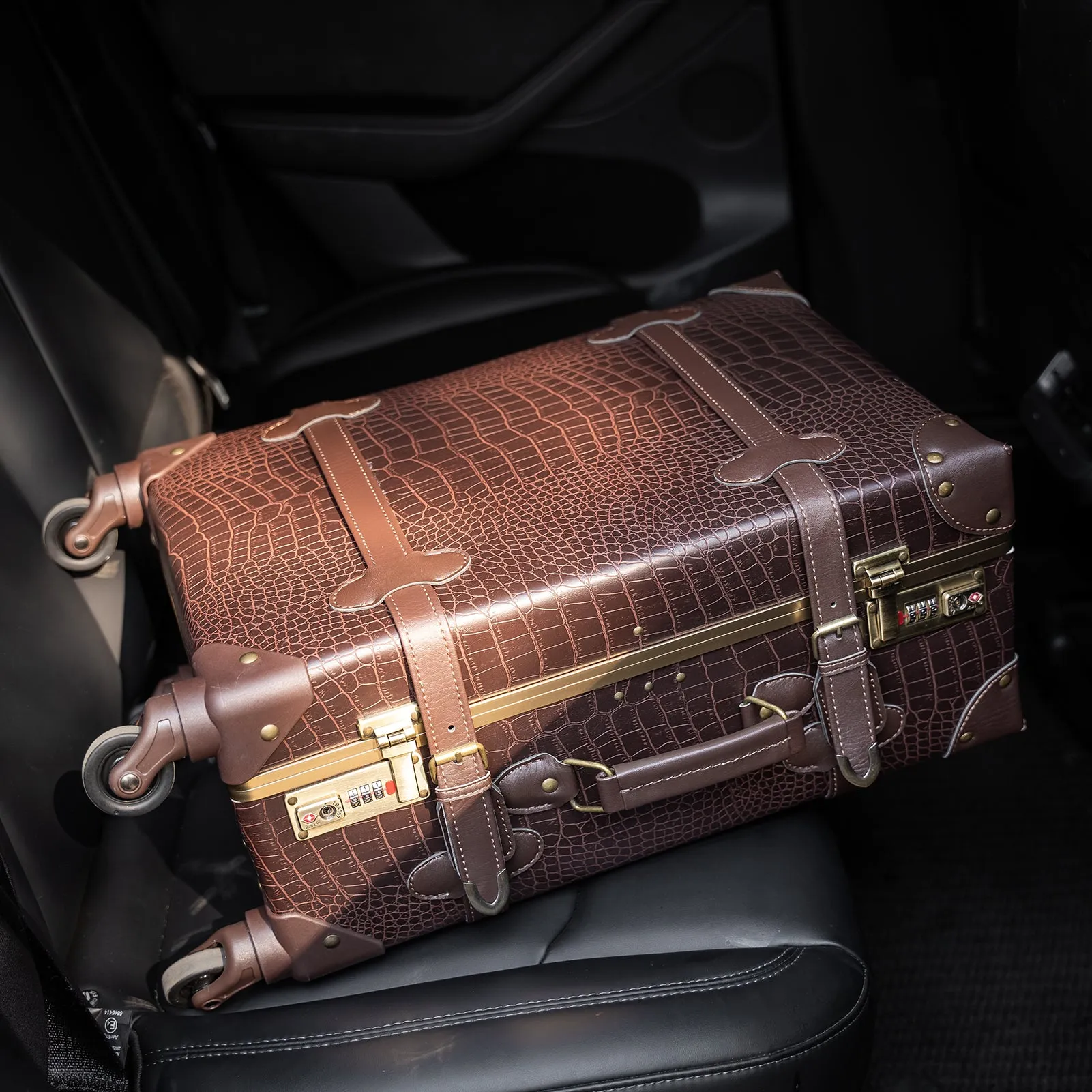 urecity Vintage leather-trimmed luggages 2 Pack