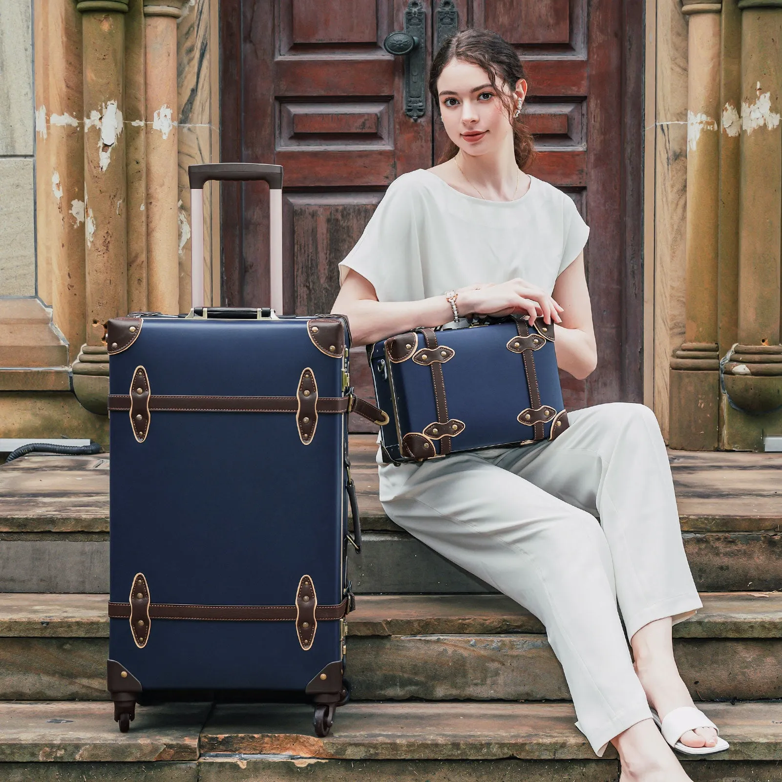 urecity Vintage leather-trimmed luggages 2 Pack
